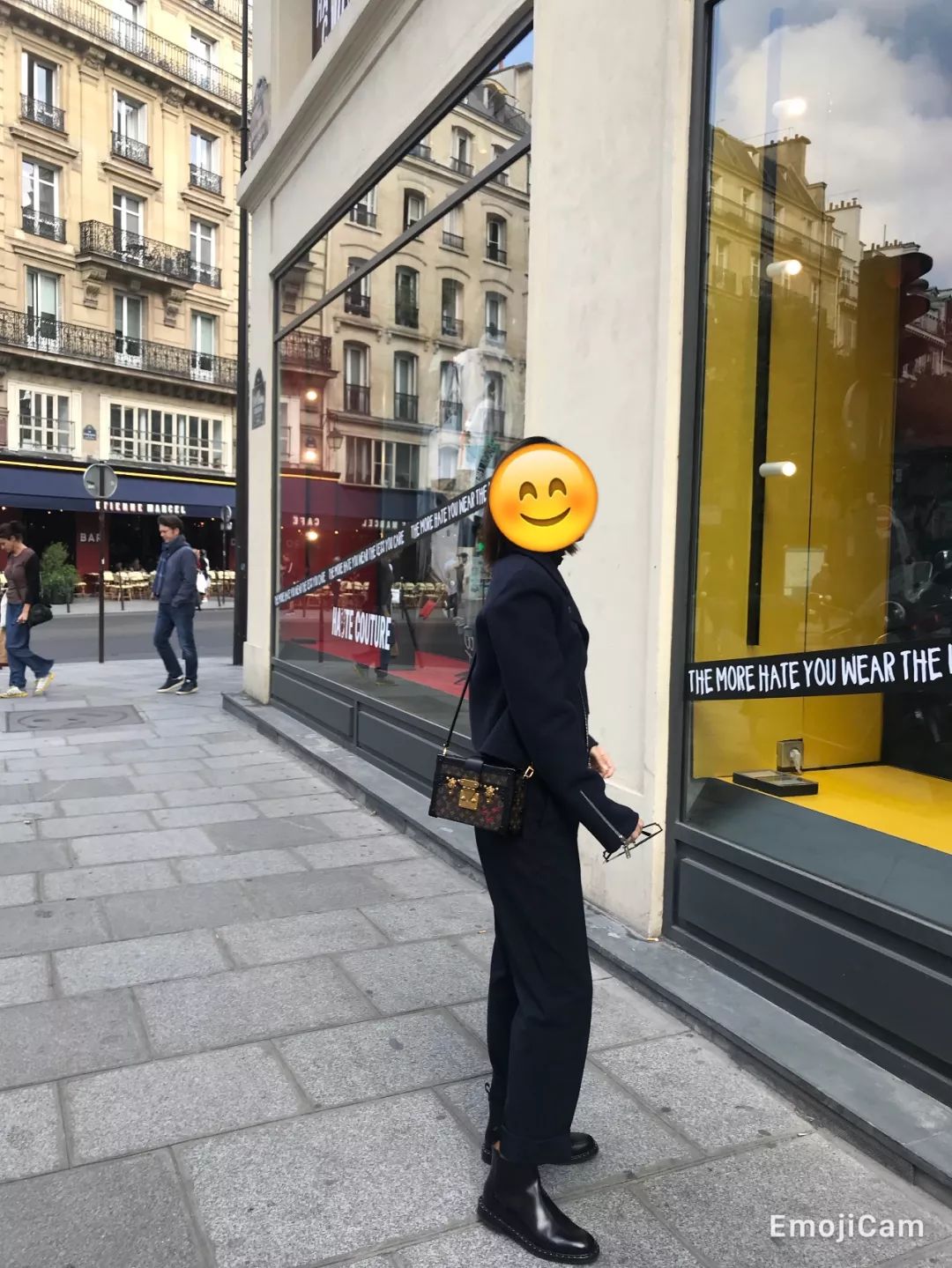 编辑们去了一趟时装周，攒了半年的工资全！没！了！