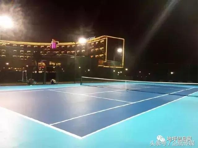 丙烯酸球场生产配方,丙烯酸球场的优缺点