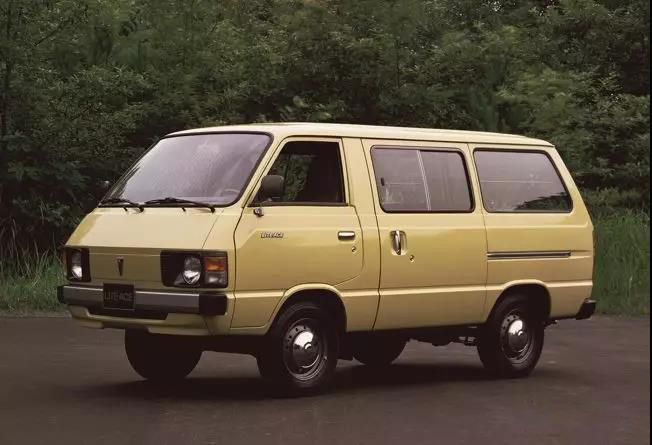 你还记得买的车吗,小霸王面包车第一代