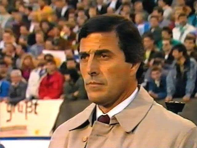 塔瓦雷斯个人资料,塔瓦雷斯加盟新疆队