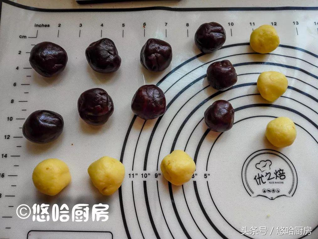 小侄女参加万圣节派对，掏出这个摆出来，让小朋友和老师羡慕不已