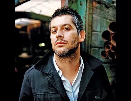 年度最佳同志题材电影《喜欢，轻吻，快跑》，小清新却大尺度？