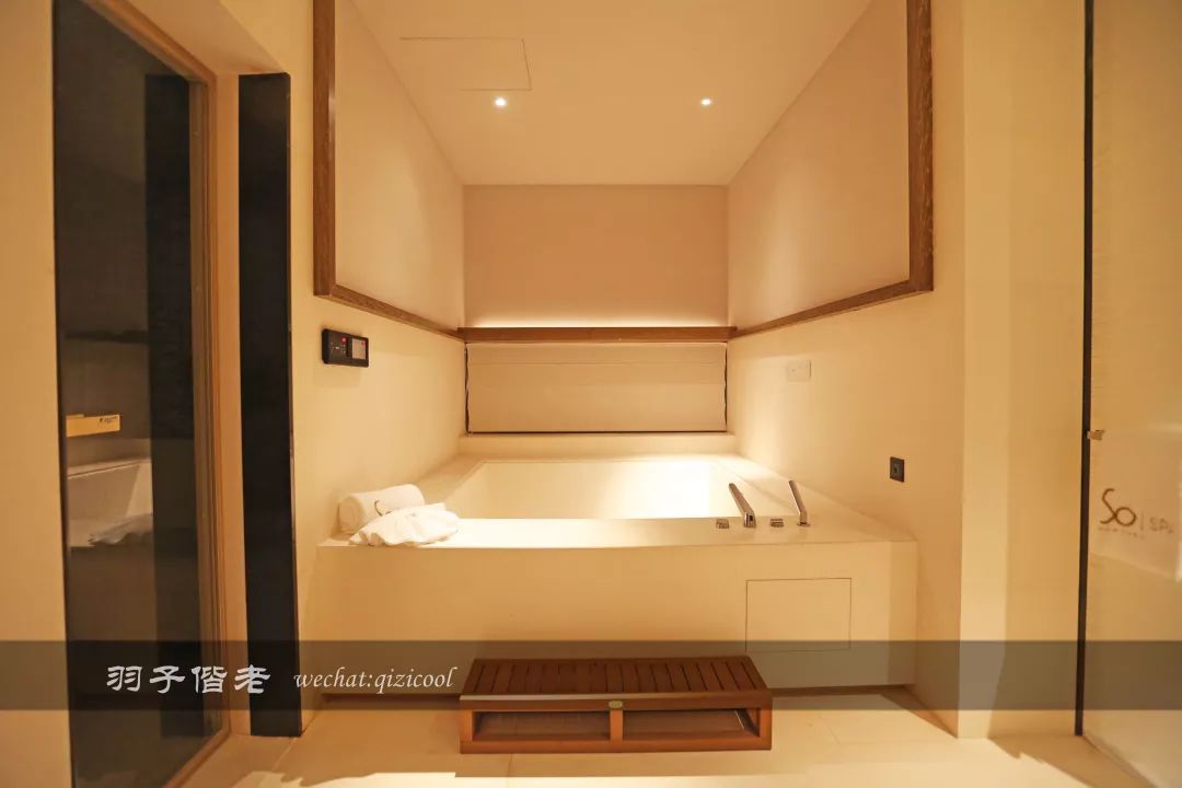 佛山罗浮宫索菲特酒店高山流水,佛山索菲特罗浮宫酒店附近美食