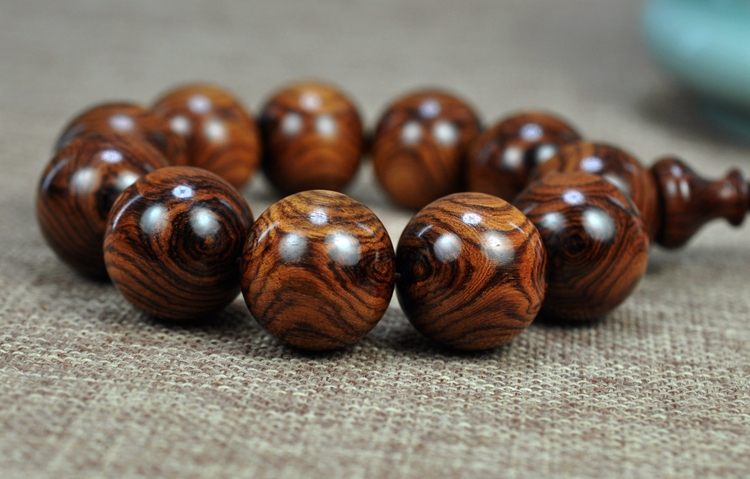 海黄极品手串,海黄手串什么样的最好