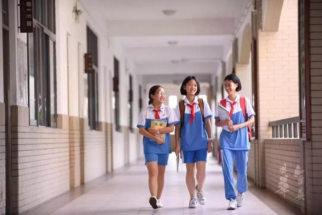 想去华英学校读书有什么办法,入读华英学校