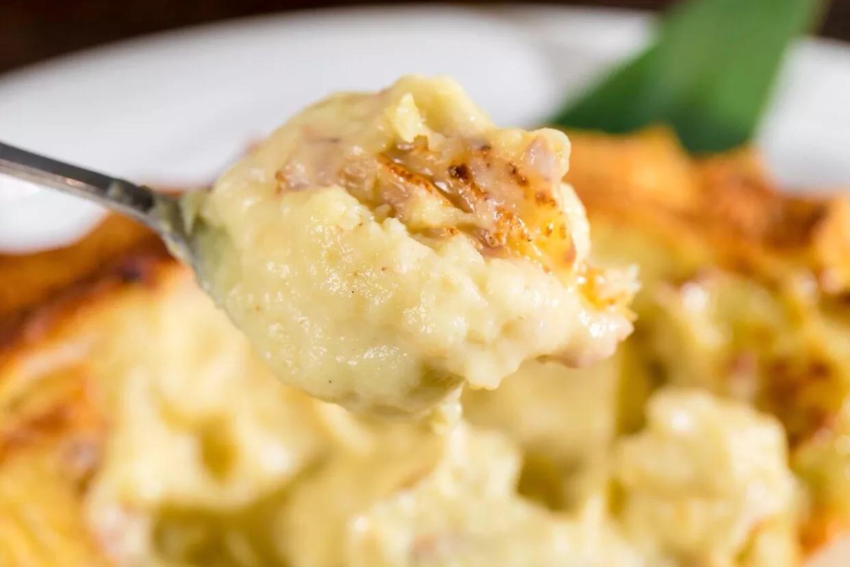 最好吃的烤榴莲肉,香格里拉古城炭烤榴莲