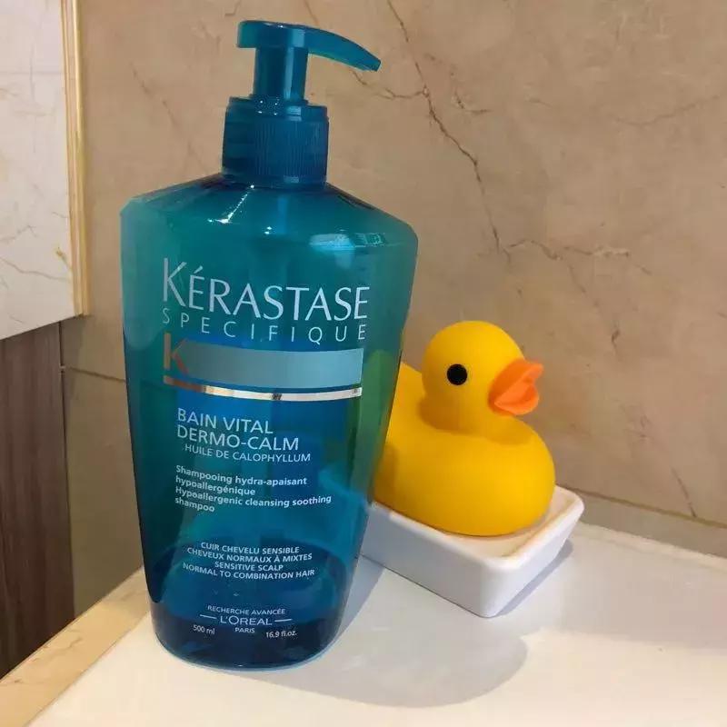 她希望头发躁起来，我希望头发乖一点