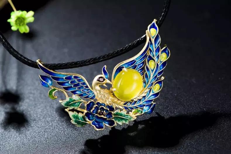 十大伪珠宝,三大品牌假黄金