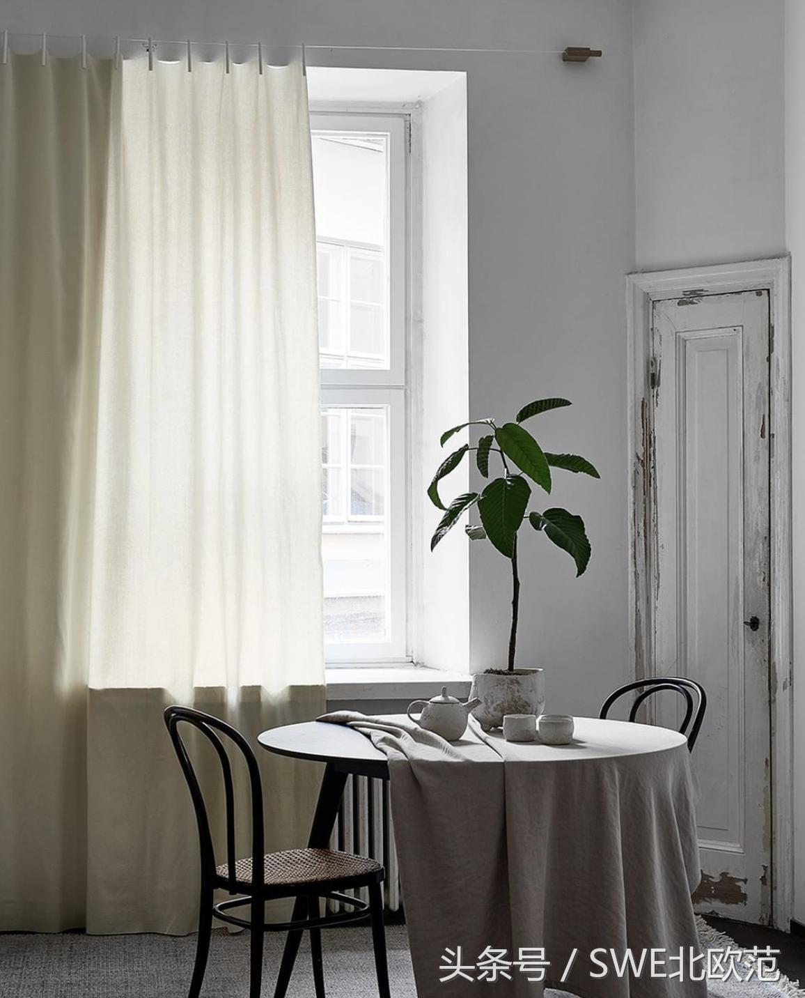 2.7米宽的餐厅怎么放圆餐桌,北欧实木圆餐桌