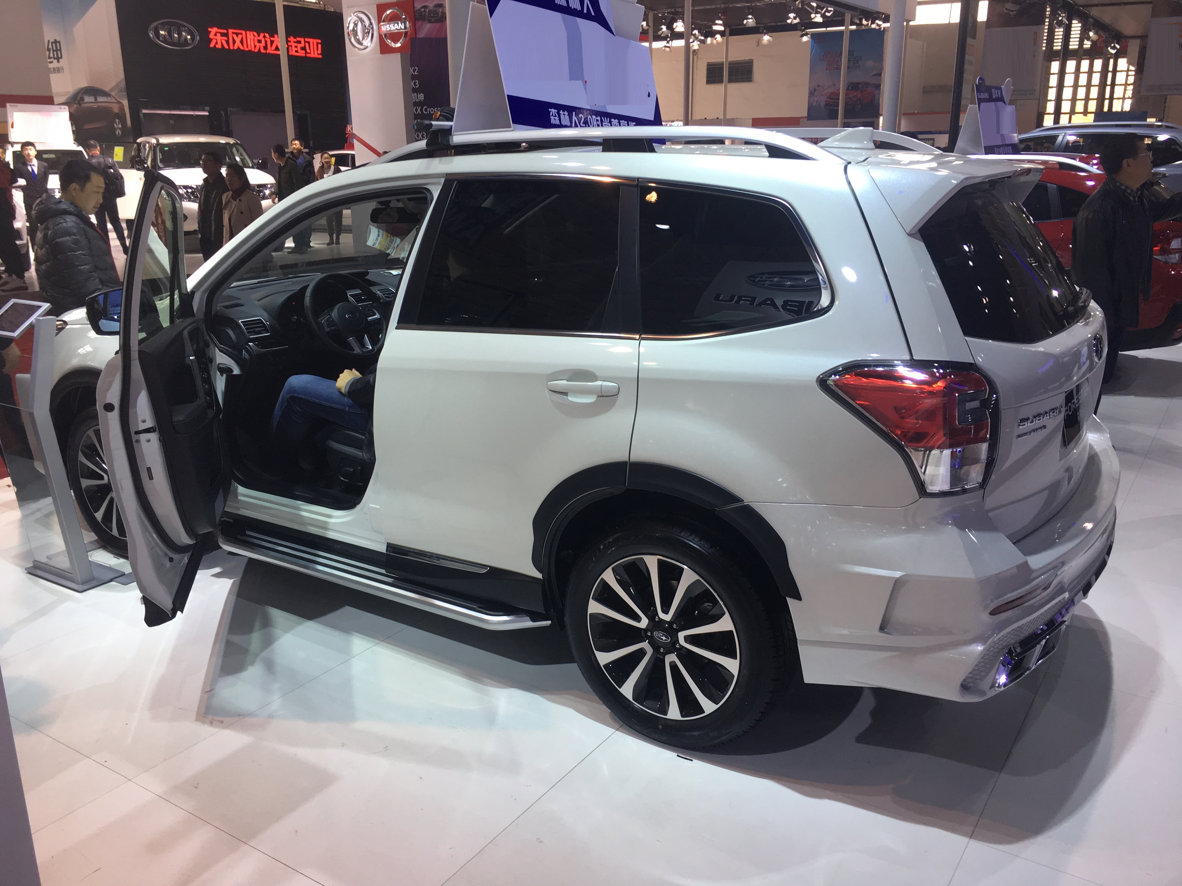 二手车买日系车还是美系车比较好,日系车比较耐用的二手车2-5万