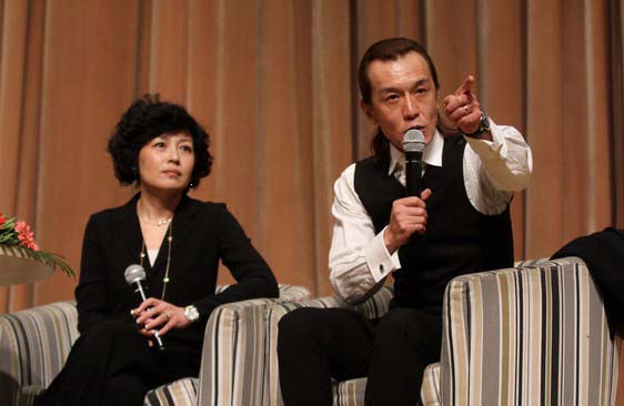 李咏临死前给妻子的忠告,李咏的夫妻相处秘诀