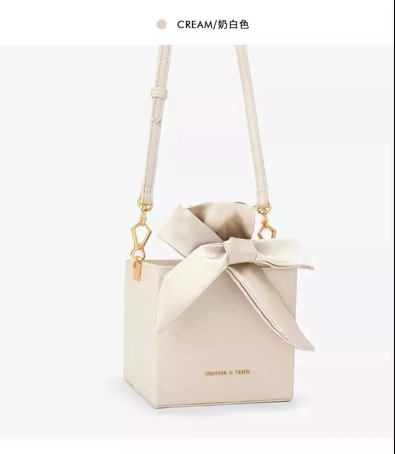 小ck包跟zara包哪个好推,小ck类似价钱的包