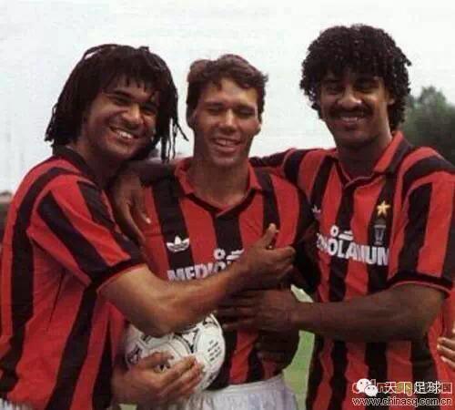 天下足球十大催泪旁白马拉多纳,天下足球新十大催泪旁白