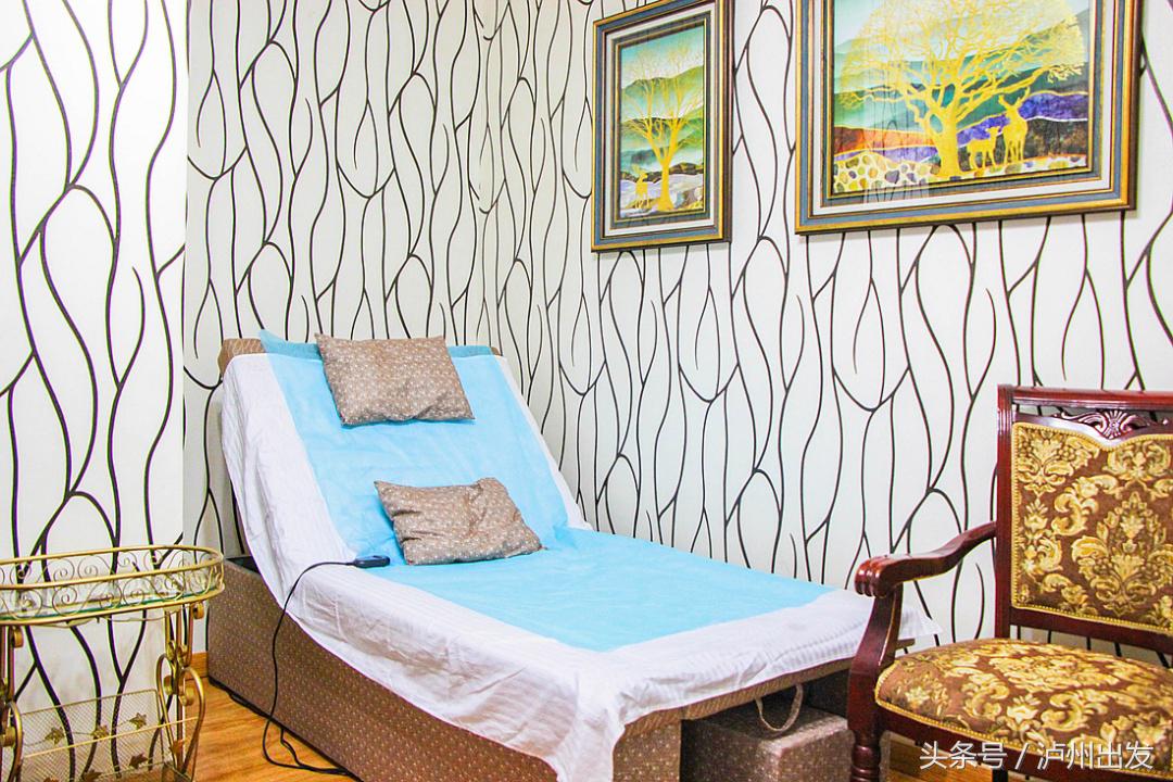 足浴师肩颈疏通经络按摩手法,足浴正骨颈椎按摩