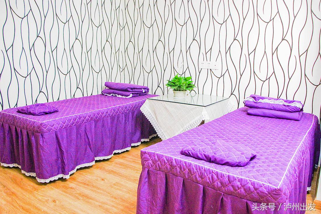 足浴师肩颈疏通经络按摩手法,足浴正骨颈椎按摩