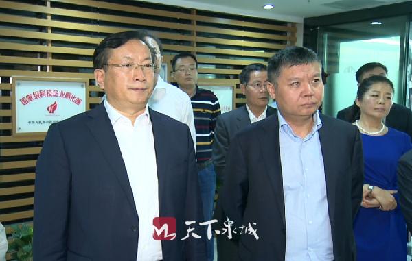 王忠林：济南要想“走在前列”“扬起龙头”必须对标先进城市