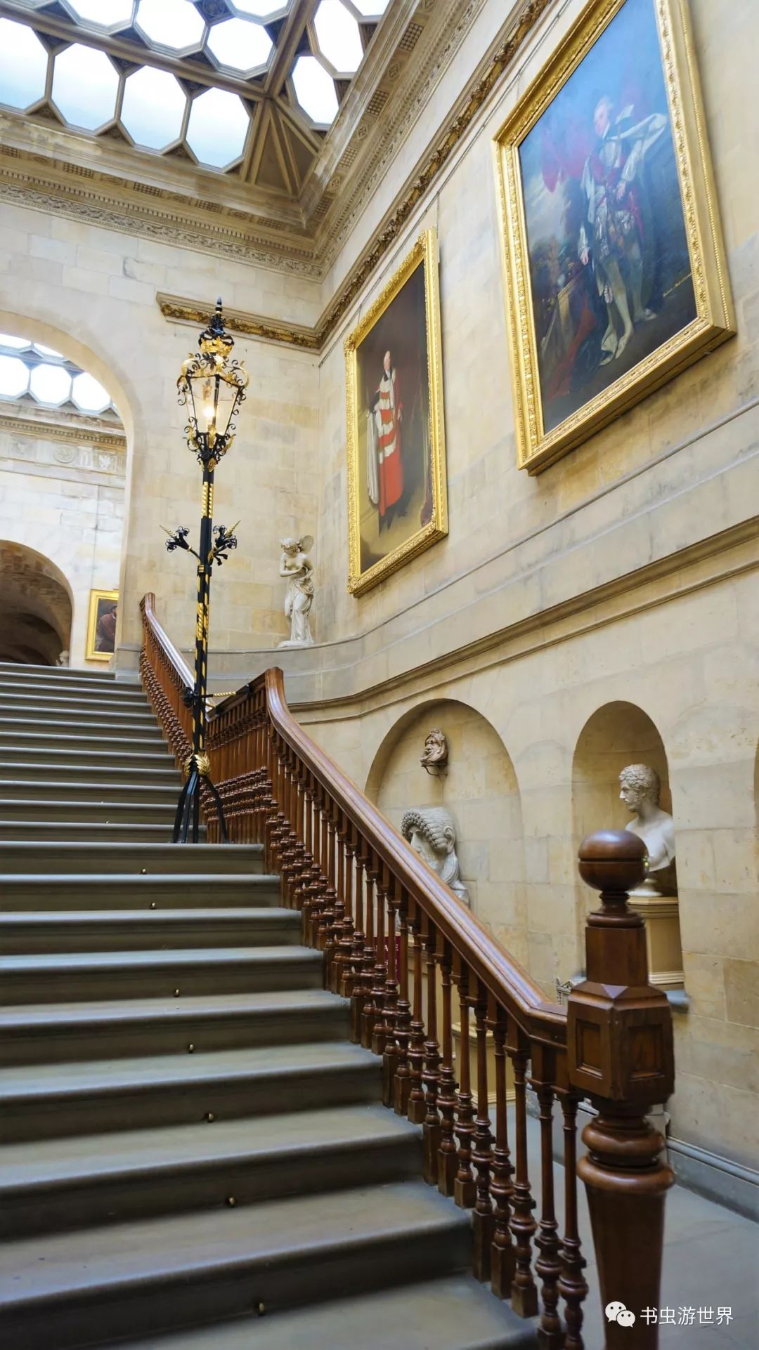 霍华德城堡庄园,布莱德赫德庄园真实生活