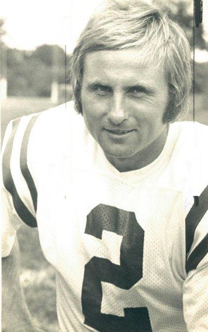 足球运动中的两翼齐飞,足球运动员转行解说