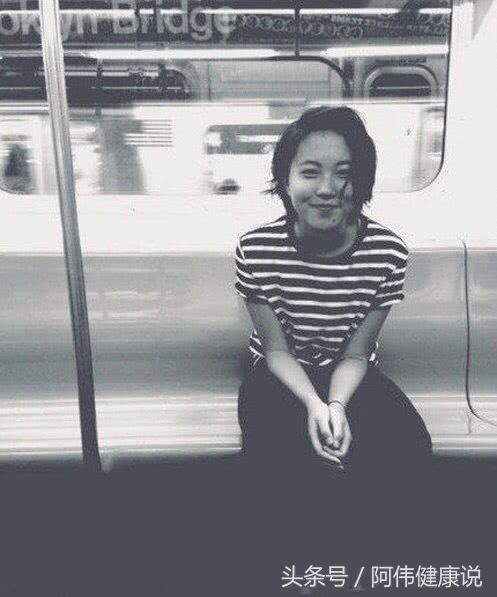 菲已入佛，唯已成仙，留童一个在人间