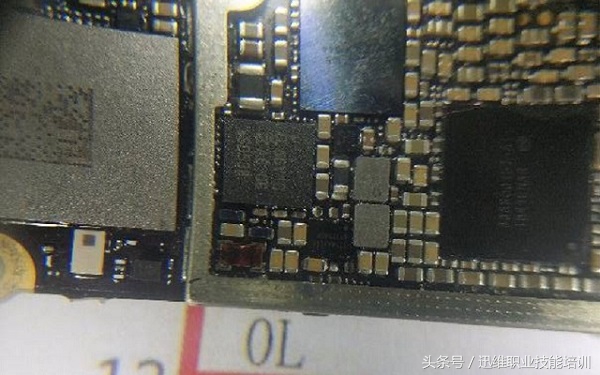 iphone主板断裂修复,二手iphone用了没多久主板就坏了