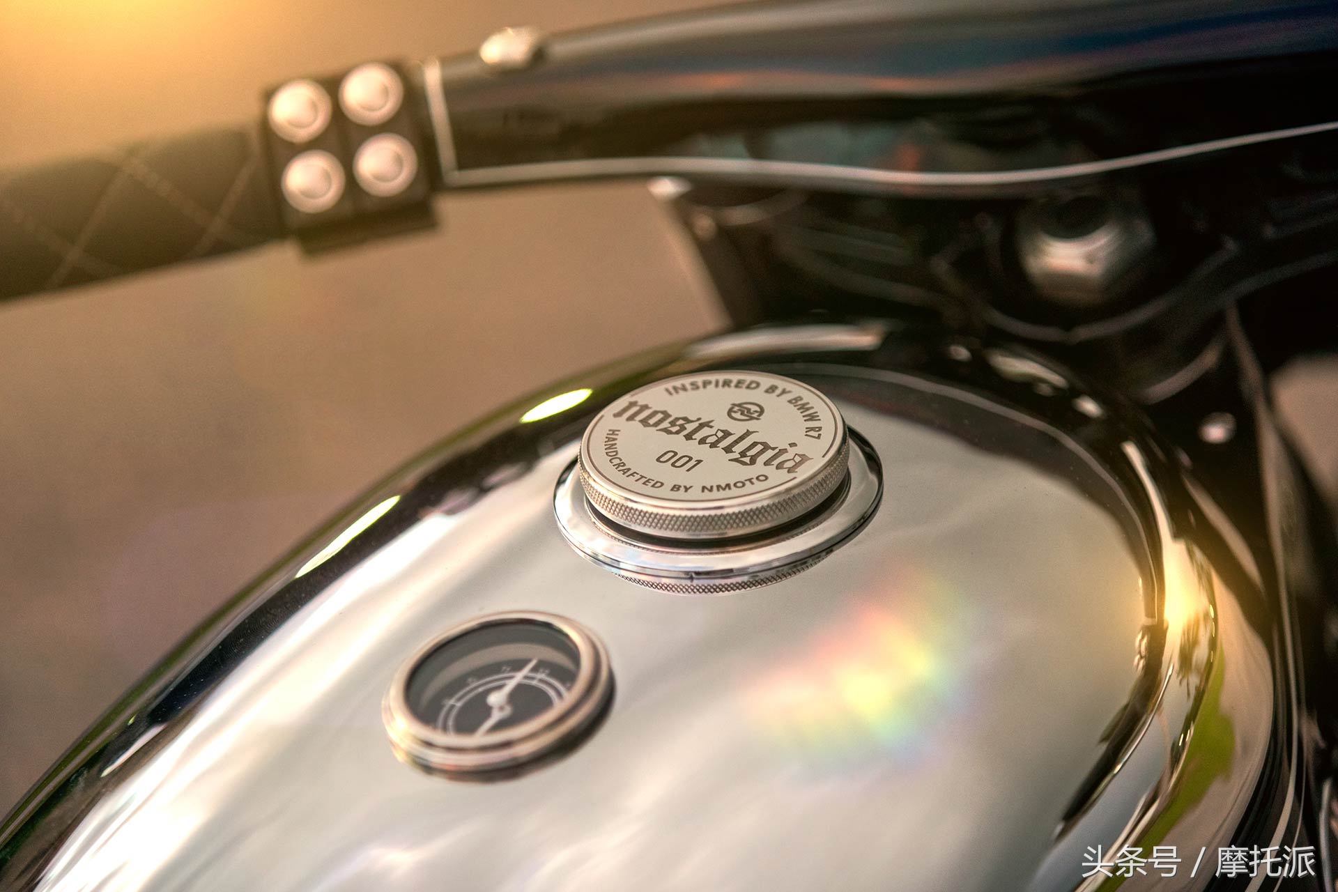 把80多年前的宝马概念摩托车变成现实，售价仅34.5万元