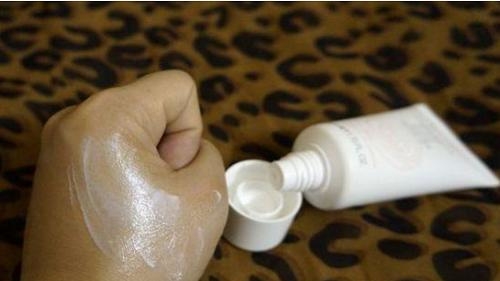 佰草集大白泥面膜嫩白补水,好用便宜补水防敏面膜