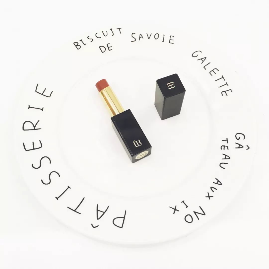 最新款的口红试色,来一波自己的口红试色