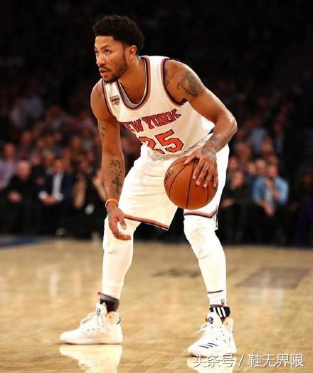 德里克罗斯上脚最后一代签名鞋,花有重开日玫瑰再绽放