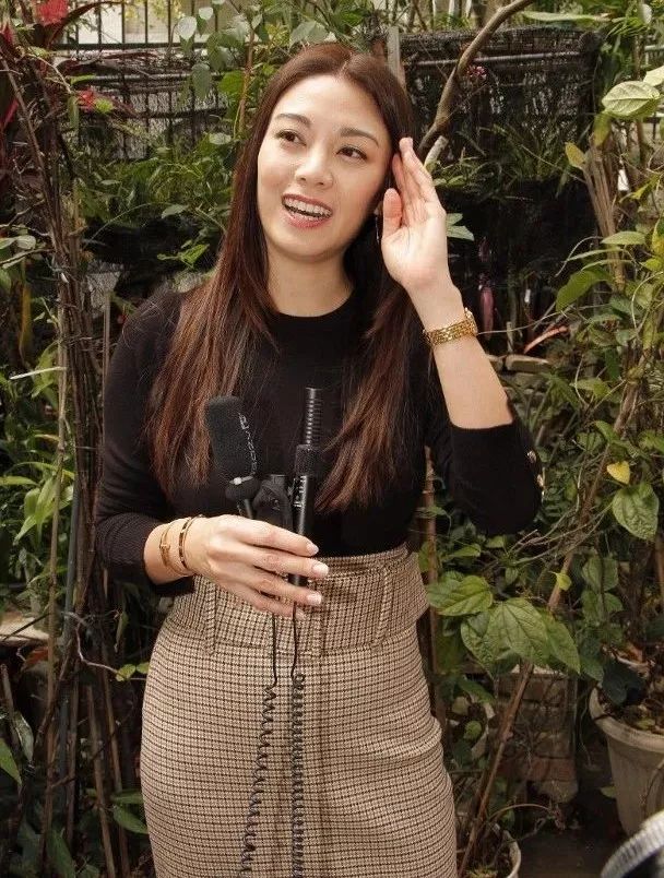 前tvb女艺人拍剧拒跟男友同场,不尴尬的电视剧