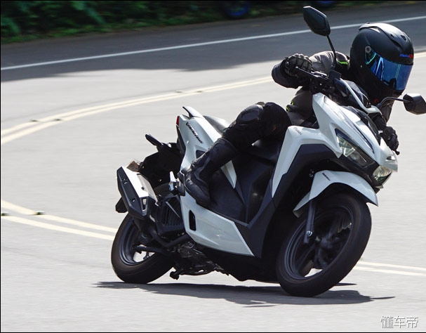 东南亚专属车型2019款本田Vario150试驾体验