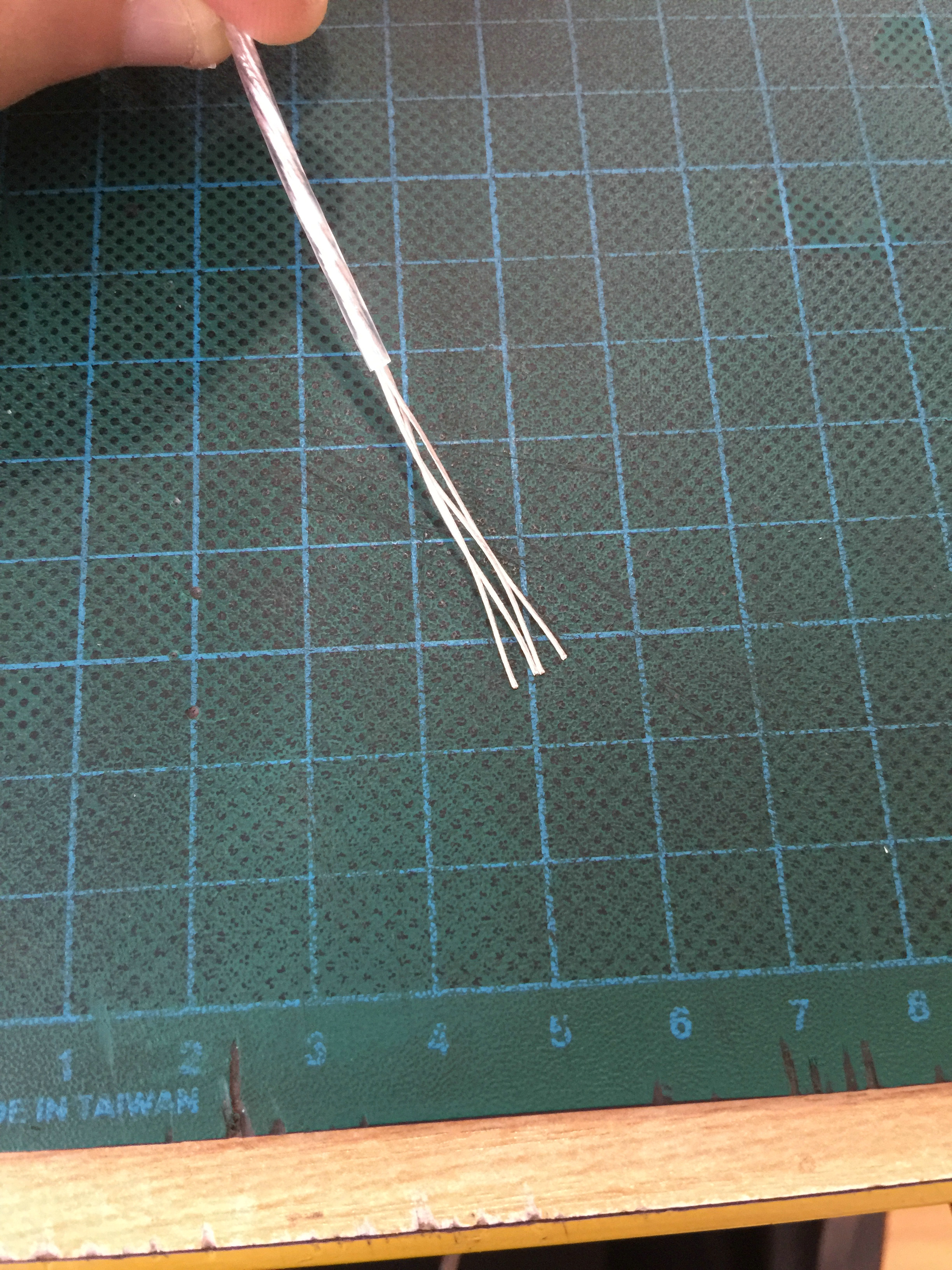 看这位爱好者DIY的夹子双桨自动键怎么样?