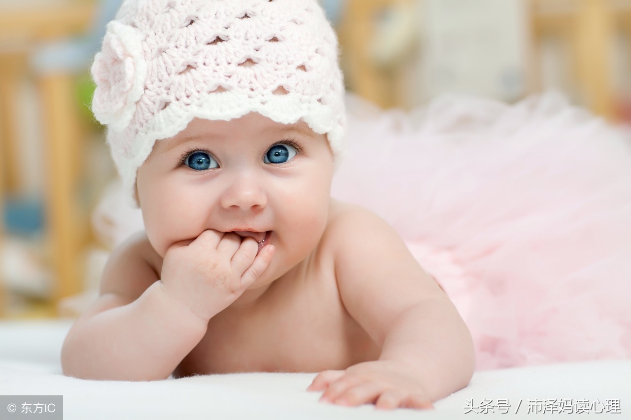 婴儿认生是件好事,宝宝处于认生期家长如何应对