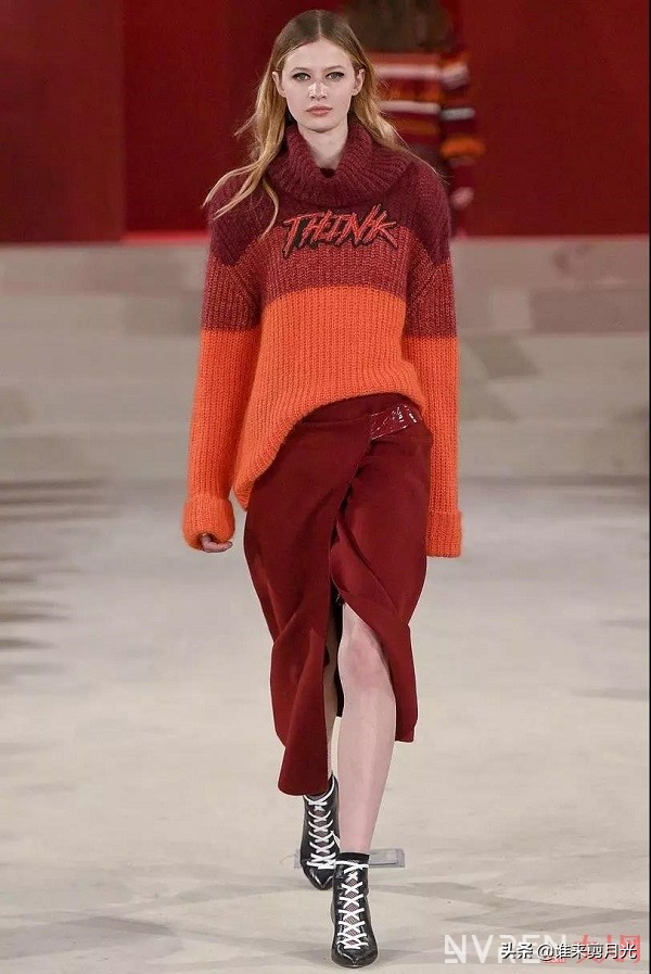 毛衣包臀裙怎么搭配好看,秋冬包臀裙加毛衣穿搭