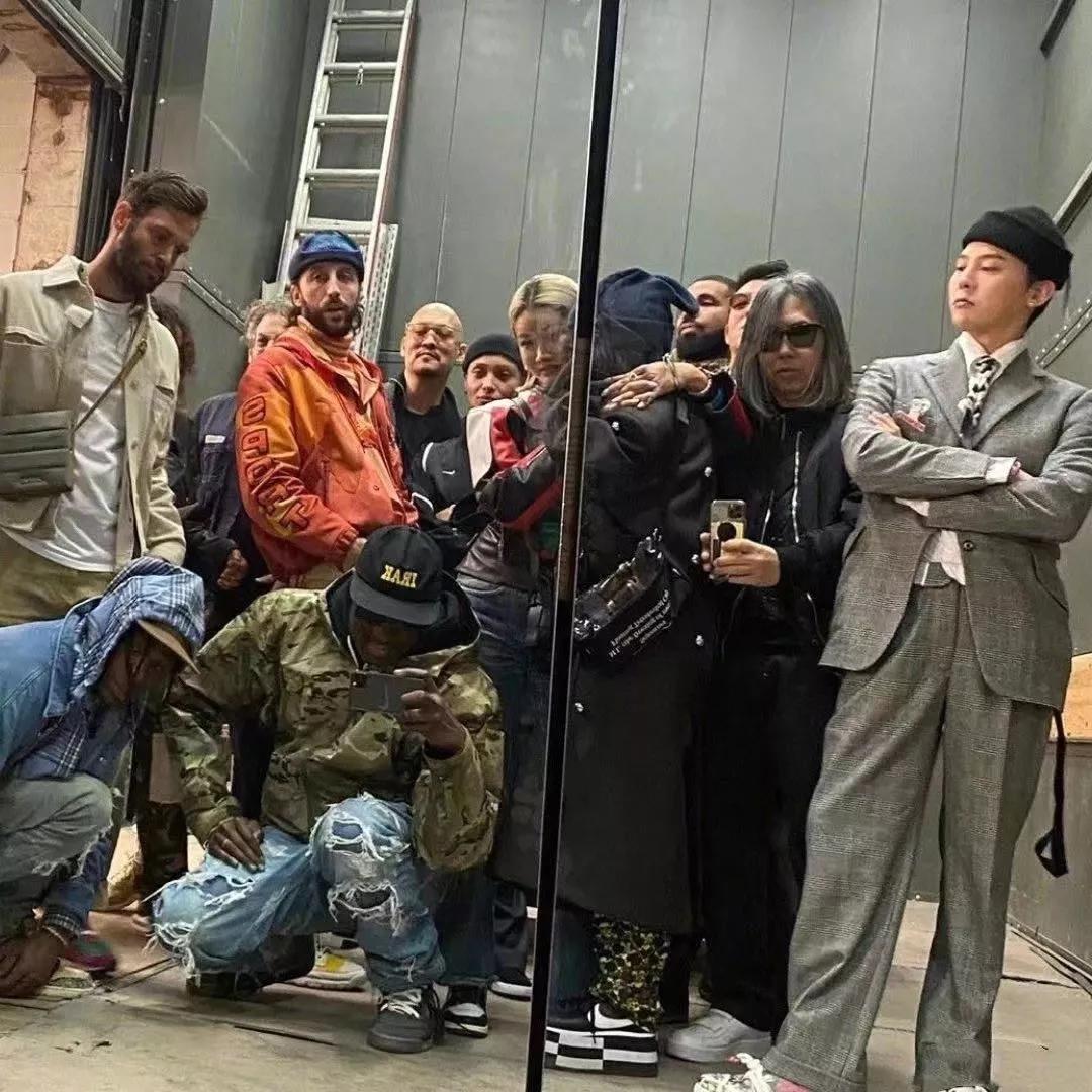 陈冠希早期nike棒球服,陈冠希说nike超越阿迪