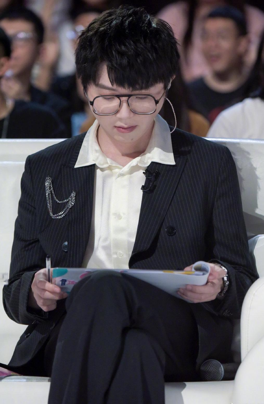 毛不易翻唱华晨宇,毛不易翻唱华晨宇的歌曲