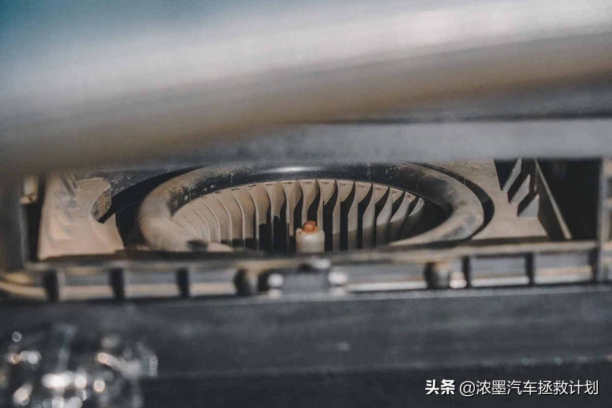 12年丰田皇冠方向机异响维修,新款丰田皇冠异响