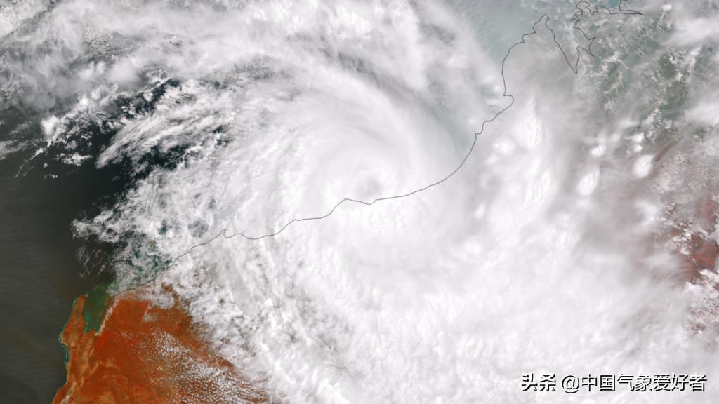 澳洲西部大片海水神秘变绿，太空可见！美国卫星数据揭开谜底