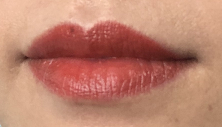 迪奥的唇膏有出小样吗,dior黑管漆光740适合素颜吗