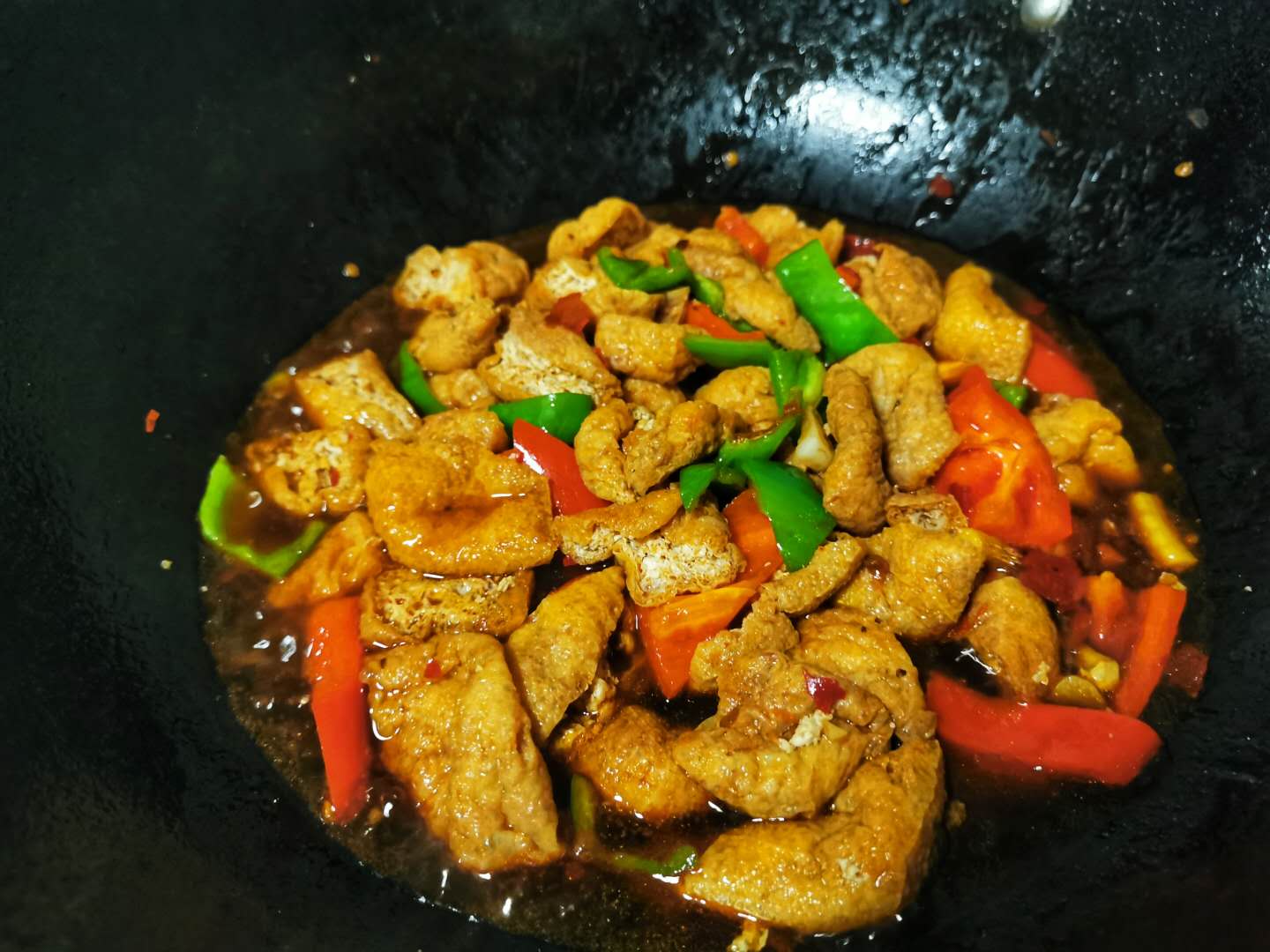 油豆腐好吃的炒法,油豆腐最好吃的做法第一美食