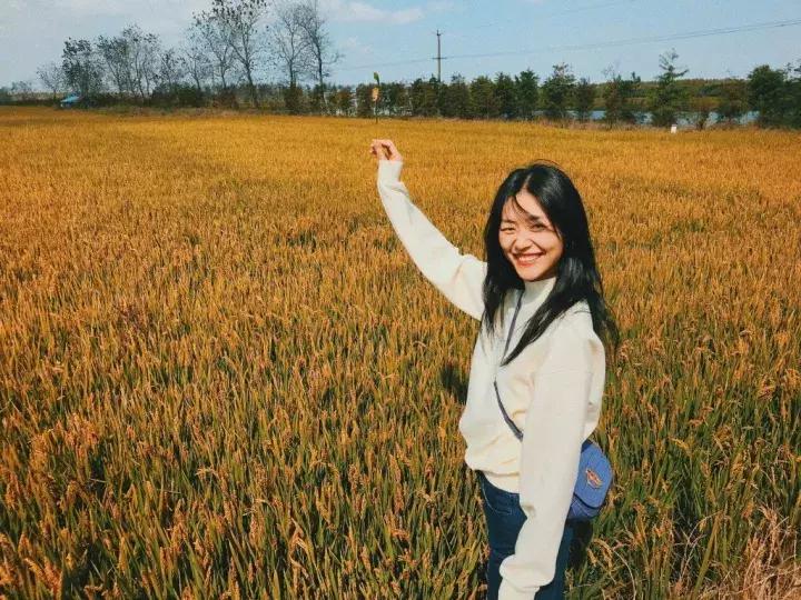 女人圆脸发型和方脸哪个更抗老,适合圆脸方脸女生的发型短发