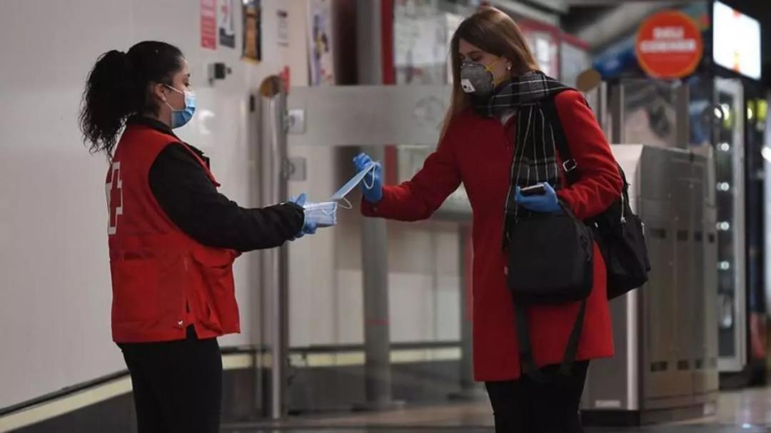 全球疫情严重的时候,全球新冠疫情连续第三周放缓