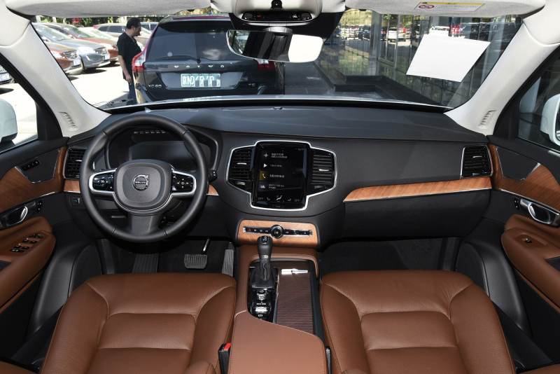 买二手沃尔沃xc90的十大忠告,二手宝马525和沃尔沃xc90哪个好