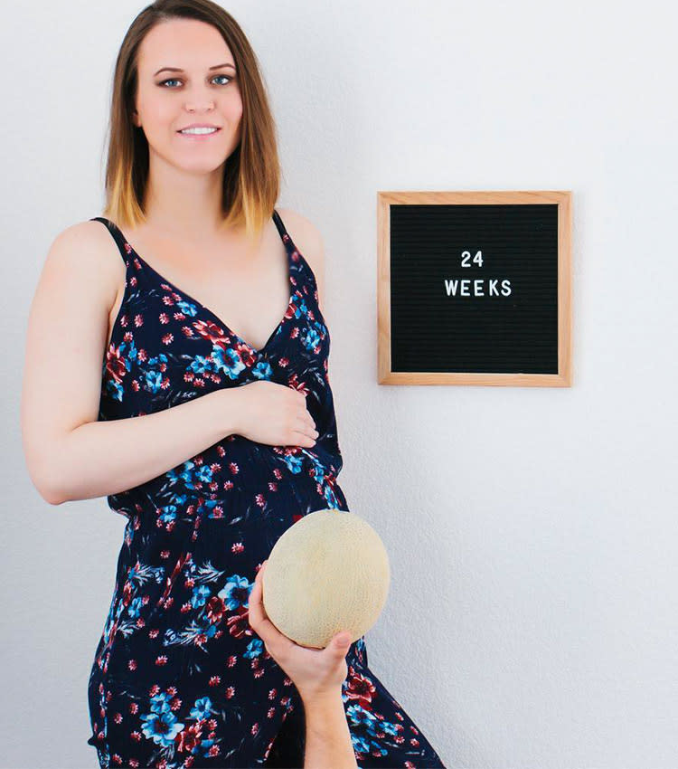 肚子里的宝宝不同时间对应的大小,怎么知道肚子里的宝宝长什么样