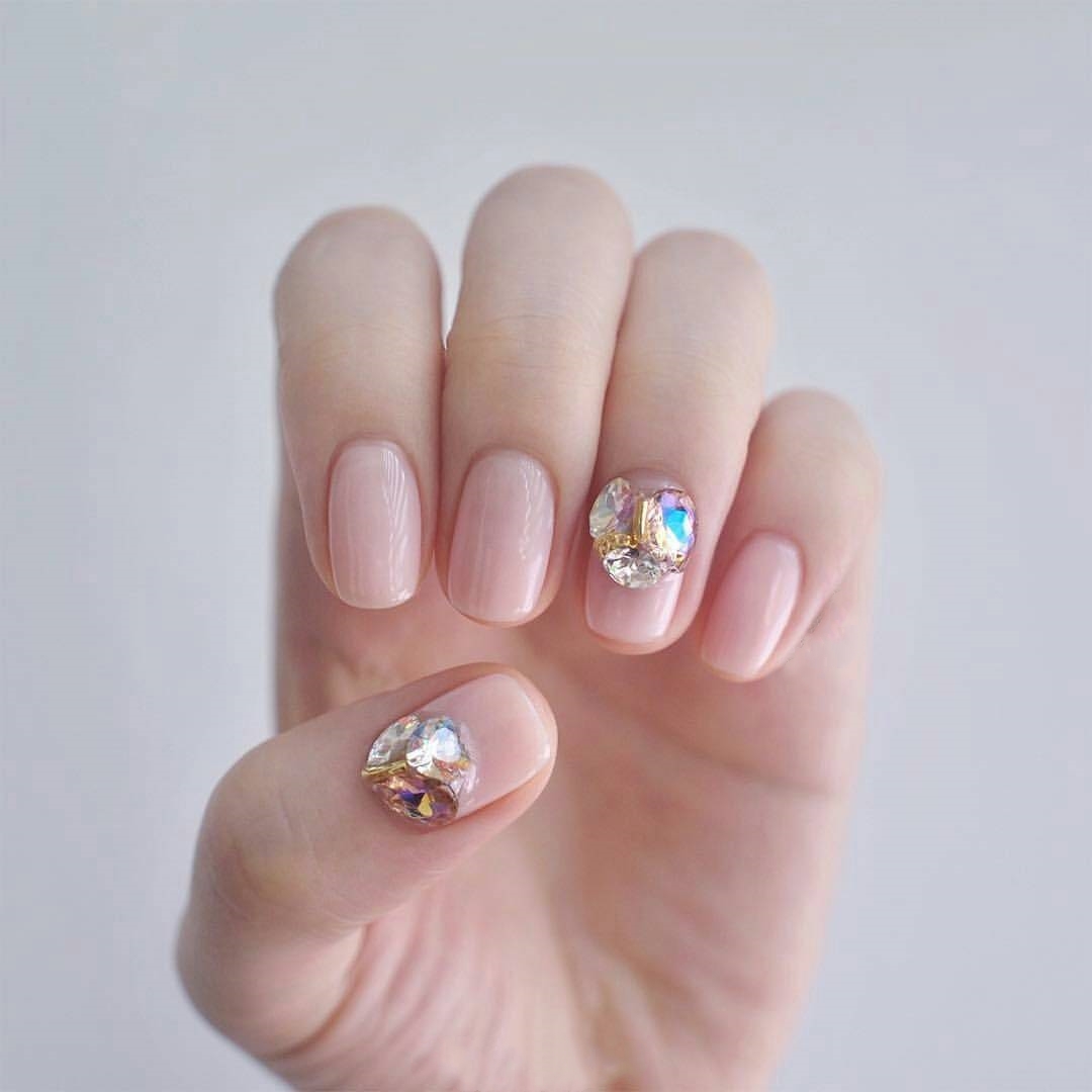 闪亮又质感的美甲造型,超亮异形美甲钻
