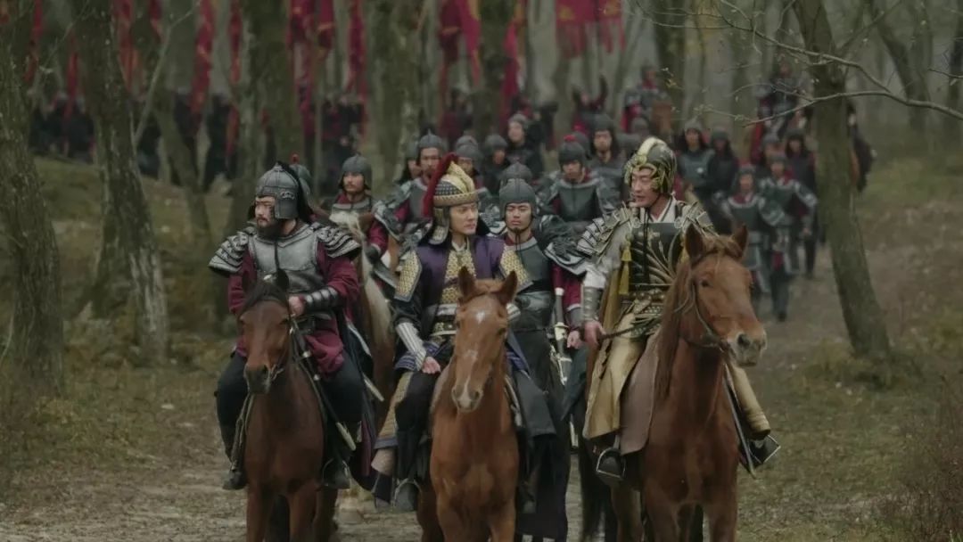 《水浒传》大奸臣高俅不光会踢足球，还是一个文化人