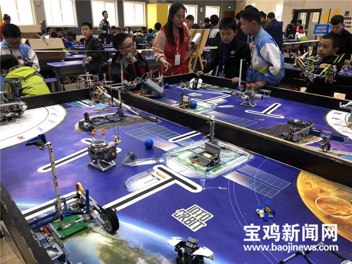 看看你的脑洞有多大宝鸡举办首届中小学生创客大赛