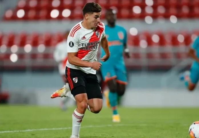 阿根廷哄抢,阿根廷新星争夺巴萨