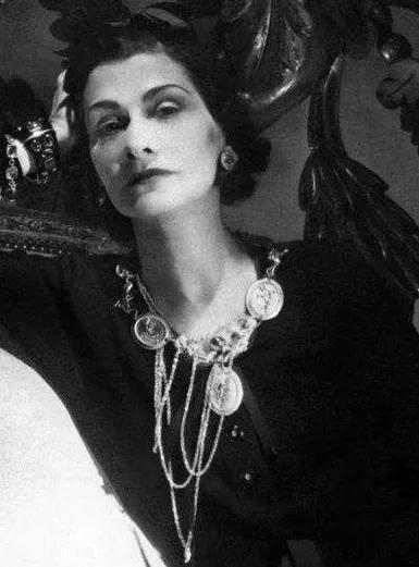 服装设计师有名,服装设计师有几类