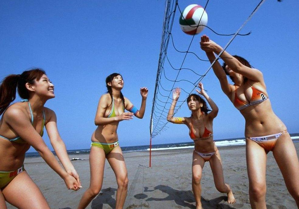 沙滩排球女子比赛着装,沙滩排球女子着装比赛