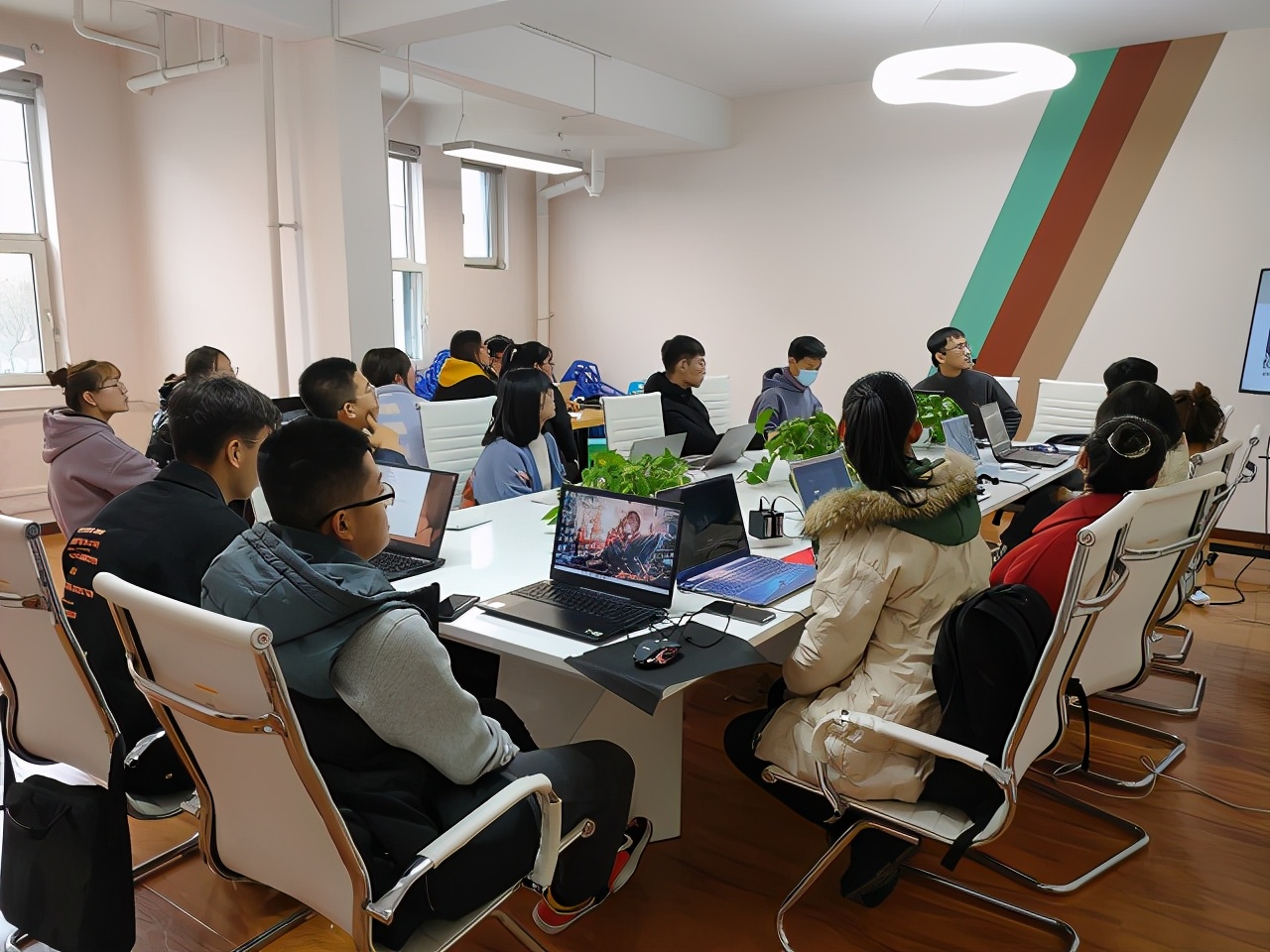 鍏卞垱璧嬭兘,鍏卞垱骞冲彴璧嬭兘